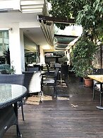 Riva Resatbey Hotel