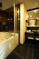 Riva Resatbey Hotel