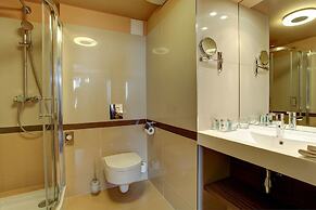 Haston City Hotel