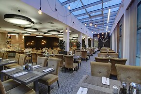 Haston City Hotel