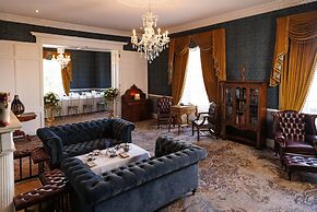 County Arms Birr