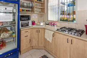 Port Inn - Hostel