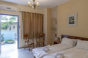 Port Inn - Hostel