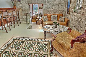 Port Inn - Hostel