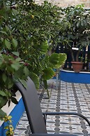 Port Inn - Hostel