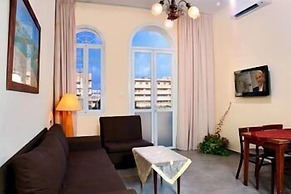 Port Inn - Hostel