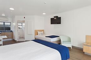 Awa Motel
