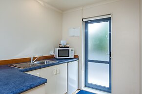 Awa Motel