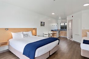 Awa Motel