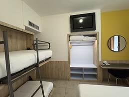 Hotel Holidays