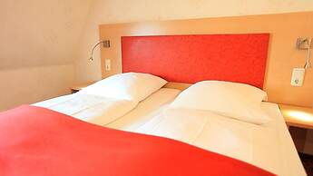 Adesso Hotel