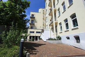Adesso Hotel