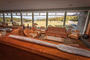 Lodge Lakutaia