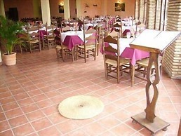 Aparthotel Rural 12 Caños