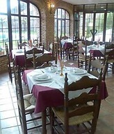 Aparthotel Rural 12 Caños