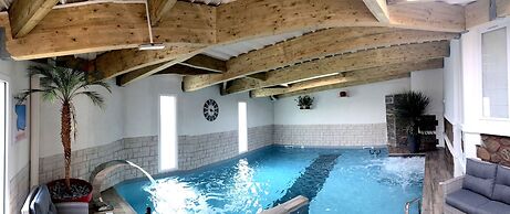 Calme des Pins Hôtel Piscine & Spa