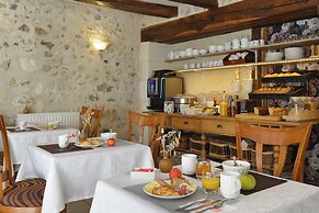 Auberge Le Colombien - Hôtel Restaurant