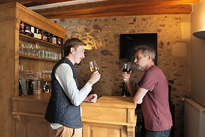 Auberge Le Colombien - Hôtel Restaurant