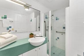 Mariners North Holiday Apartments