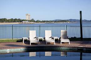 Mariners North Holiday Apartments