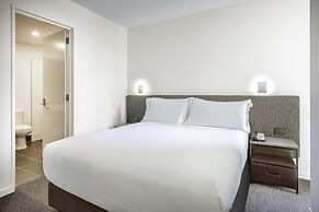 Hilton Queenstown Resort & Spa