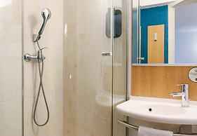 B&B HOTEL Aubagne Gémenos