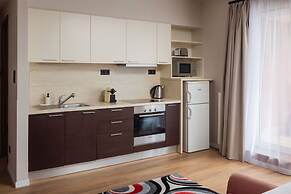 Escala Hotel & Suites