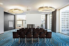 Renaissance Zürich Tower Hotel