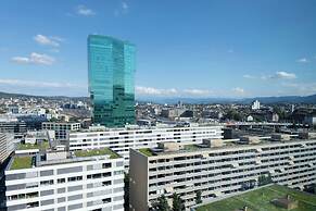 Renaissance Zürich Tower Hotel