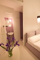Hip Suites