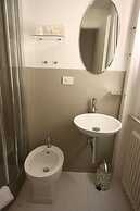 Hip Suites