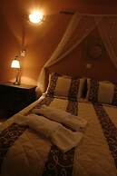 Aloni Hotel