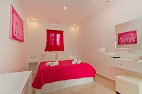 Milena Hotel
