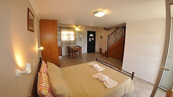 Anna Studios