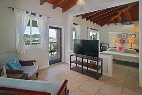 Two Sandals – A Boutique Hotel