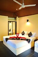 Lanta Pearl Beach Resort