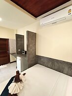 Lanta Pearl Beach Resort
