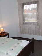 Apartmani Lozic