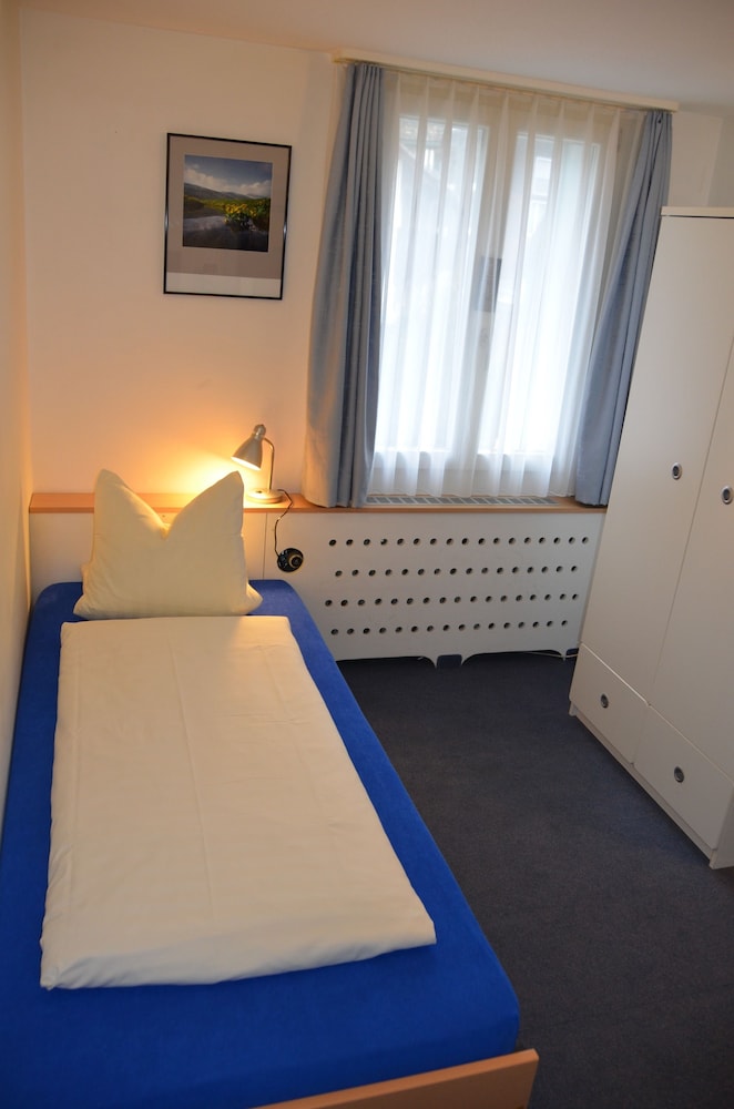 Hirschen Schwyz GmbH - Hostel