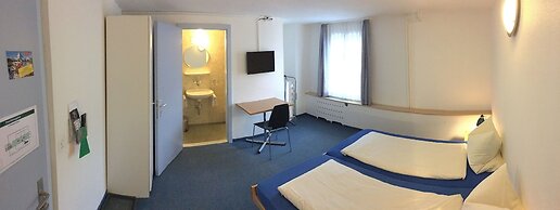 Hirschen Schwyz GmbH - Hostel