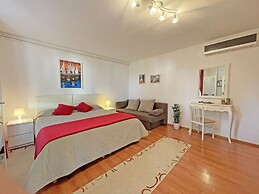 Studio Apartment Andrijana