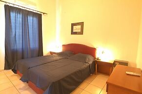 Hotel Polydoros