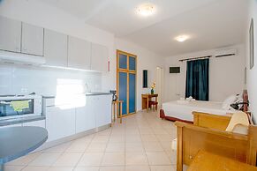 Hotel Polydoros