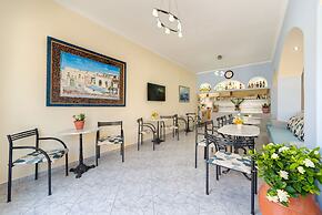 Akis Hotel