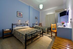 Akis Hotel