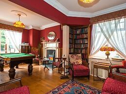 Ardwyn House