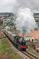 The Ashleigh