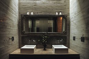 Entre Cielos Wine & Wellness Hotel