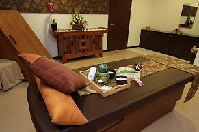 Silent Shores Resort & Spa