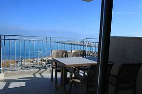 Royal Hotel Dead Sea